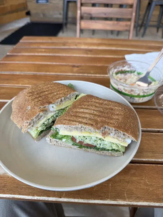 Rock n Roots Vegan Eatery Picture 4