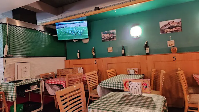 Joe's Pizza & Pasta Picture 7