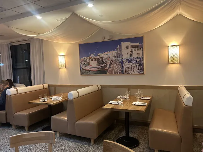 Paros Grille Picture 5