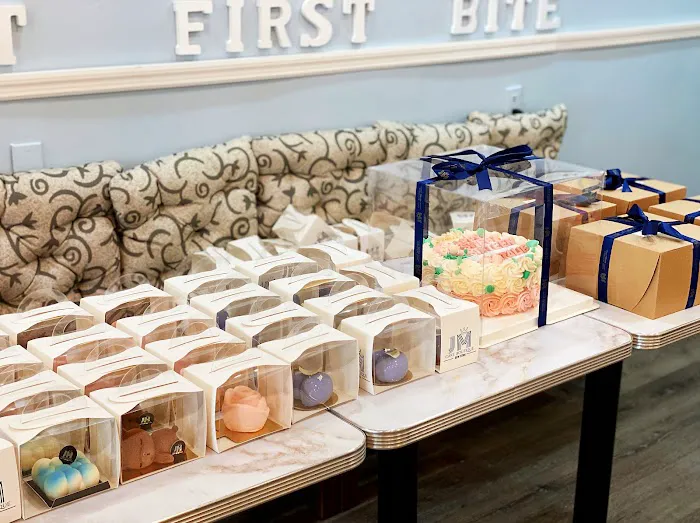 JM Cake Boutique Picture 10