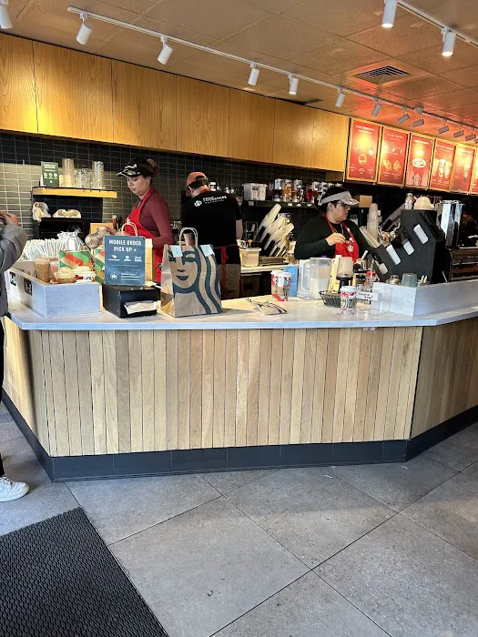 Starbucks Picture 8