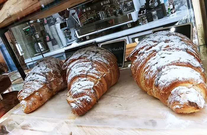 Bread & Tea Picture 2