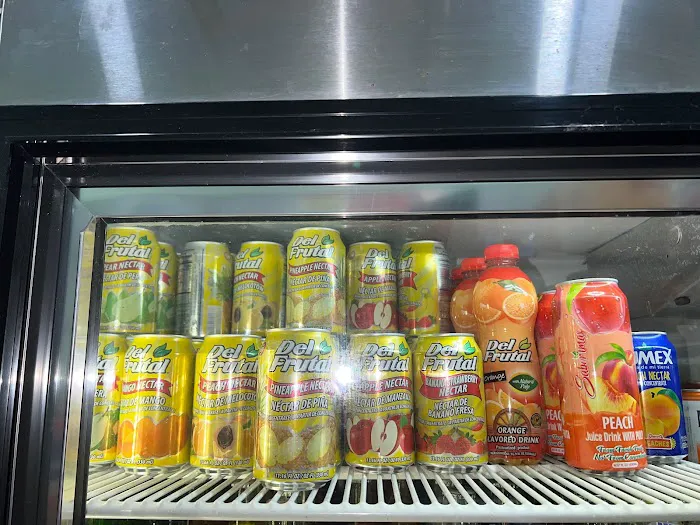 Los Pinos Deli Grocery Picture 4