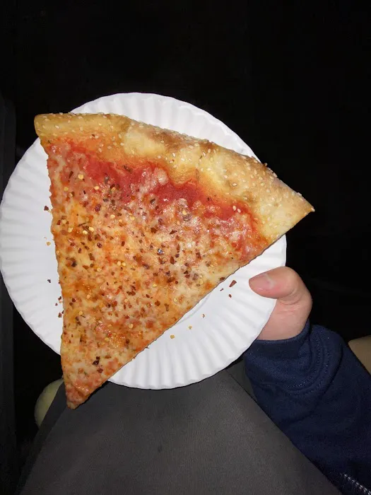 Fratelli’s Pizzeria Picture 8