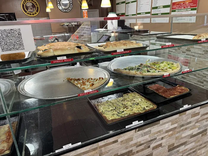 Fratelli’s Pizzeria Picture 6