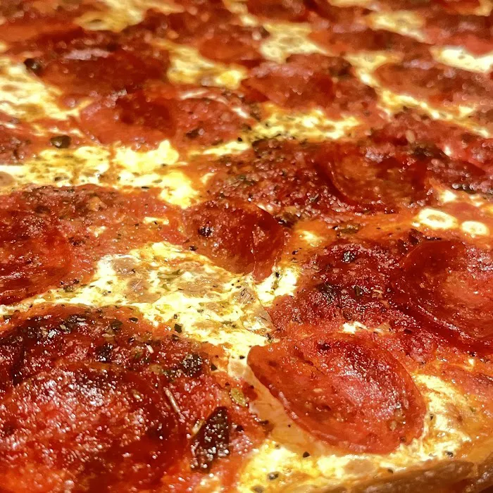 Fratelli’s Pizzeria Picture 9