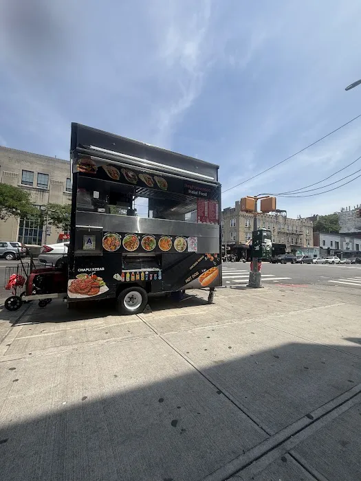 Khyber Halal Cart Picture 5