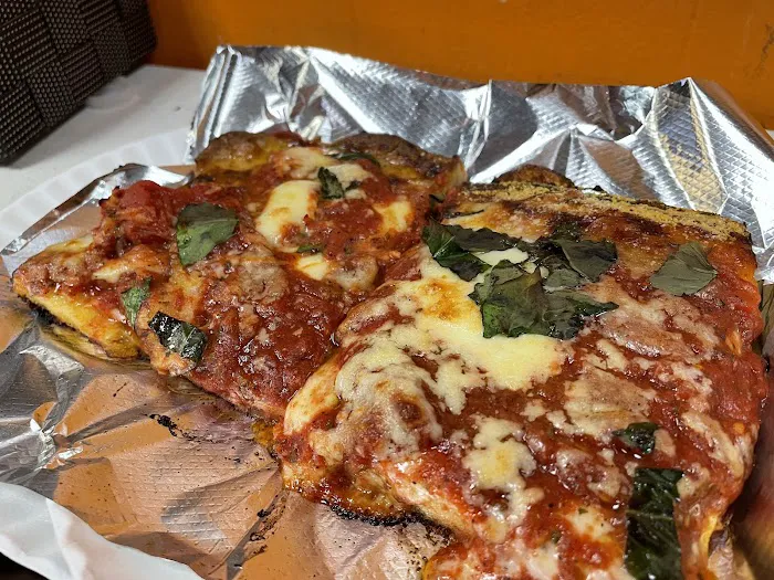Di Fara Pizza Picture 3