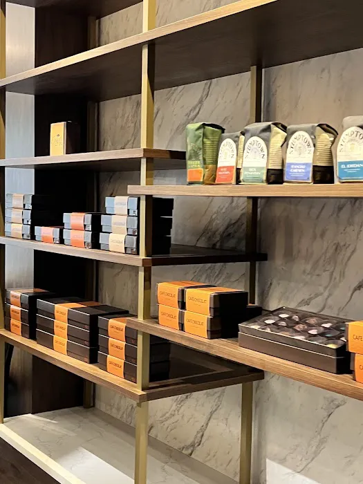 Cafe chocolat Picture 3