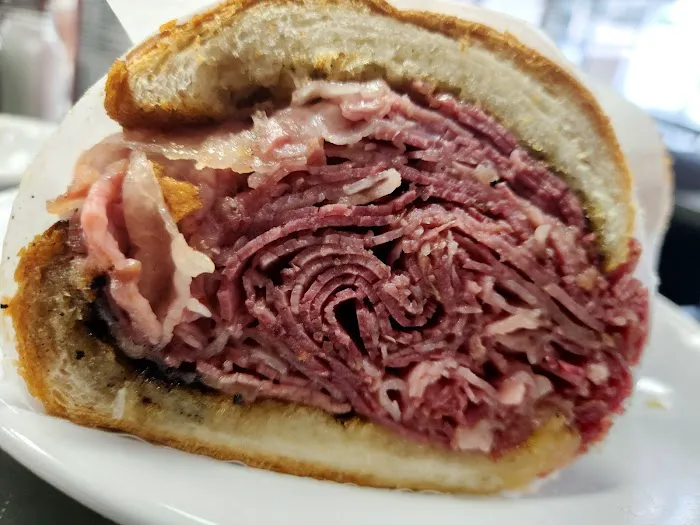 Essen NY Deli Picture 9