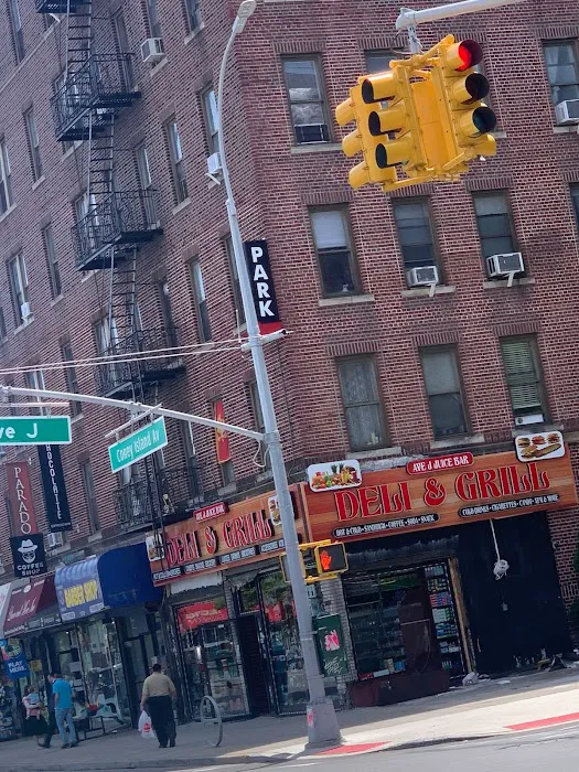 Ave J Juice Bar Deli & Grill Picture 6