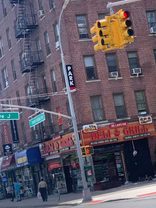 Ave J Juice Bar Deli & Grill Picture 9