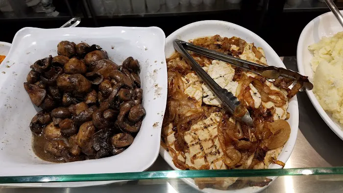 Mechy's Gourmet Picture 9