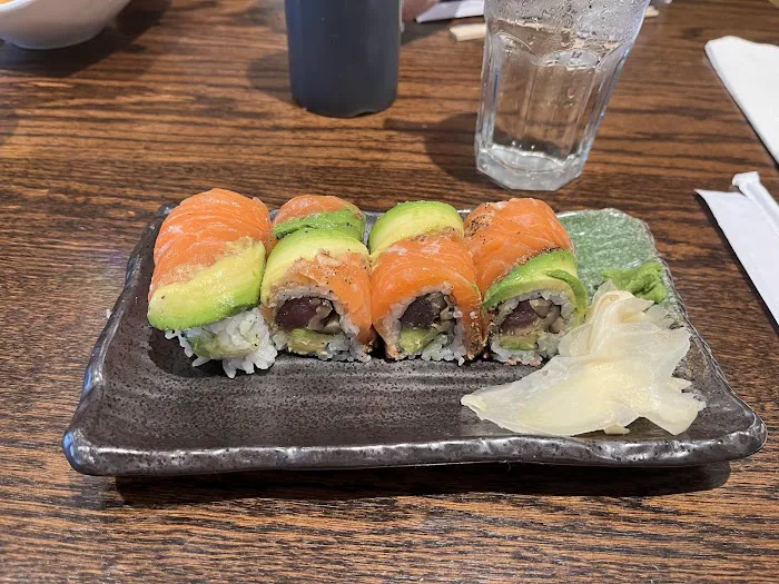 Sushi Ta'eem Flatbush Picture 8