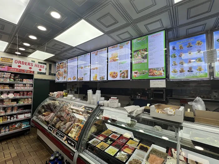 Midwood Hot Bagels Picture 9