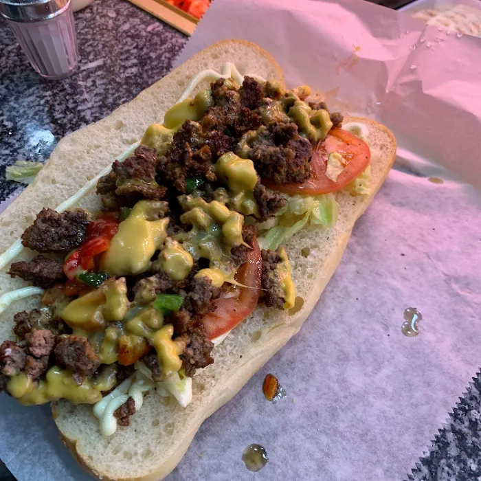 M Deli & Grill Picture 2