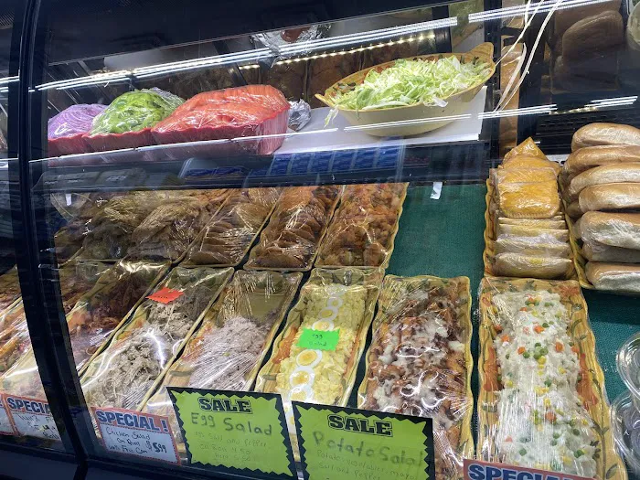 M Deli & Grill Picture 8