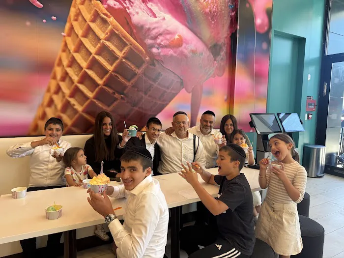 Zohar's Gelato Cafe Picture 1