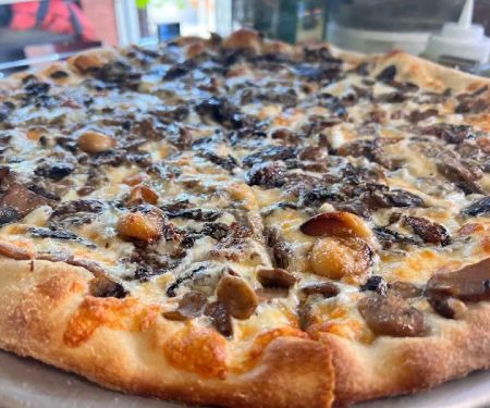Benny's Brick Oven Pizza