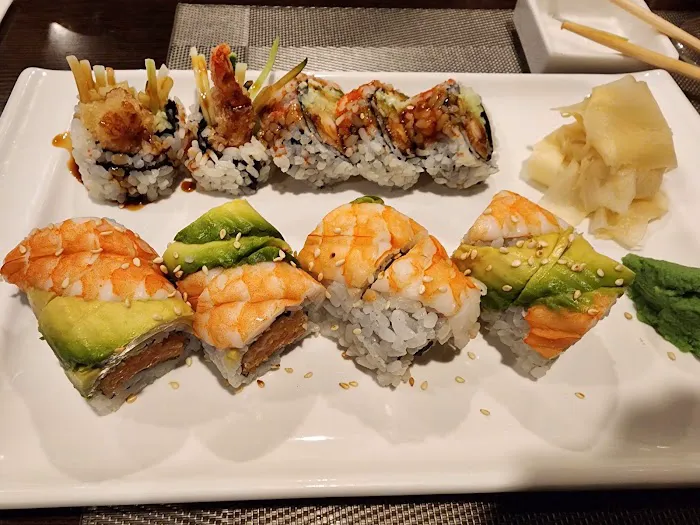 Nagoya Fusion sushi Picture 2