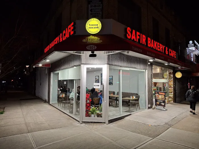 Safir Bakery & Cafe Picture 7