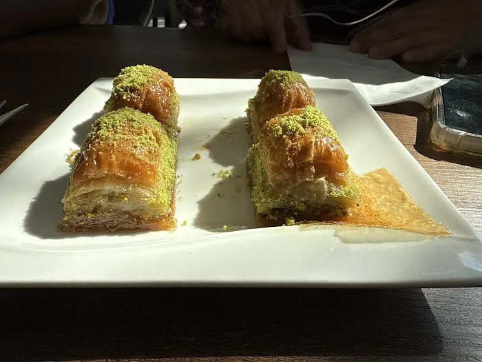 Safir Bakery & Cafe Picture 3