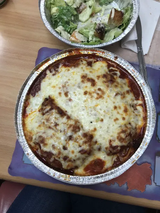 J & R Pizzeria Picture 7
