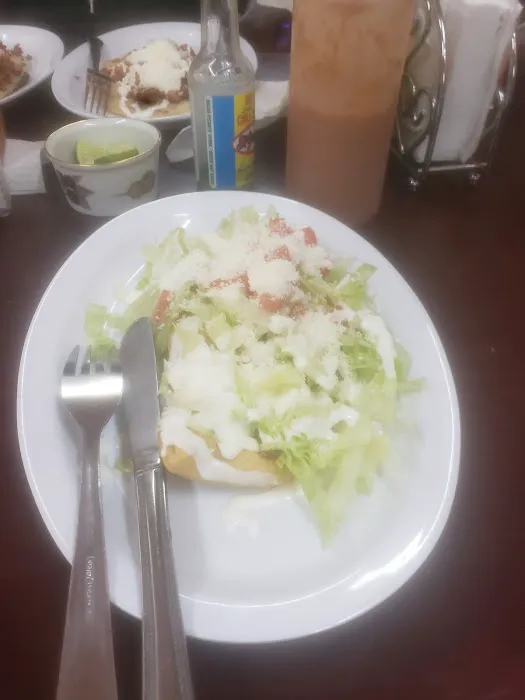 Karen Deli Picture 1
