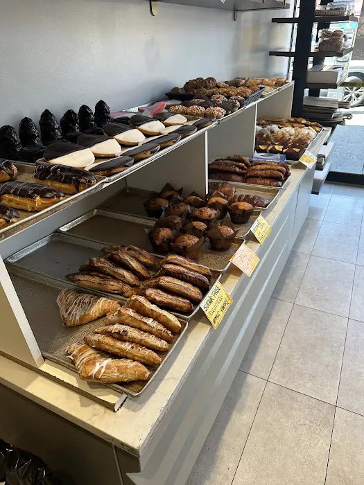 Weiss Kosher Bakery Picture 1
