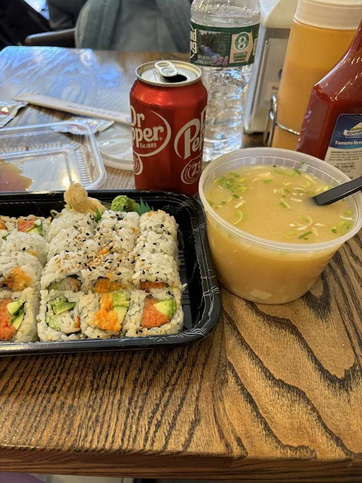 Sushi Ta'eem Boro Park Picture 10