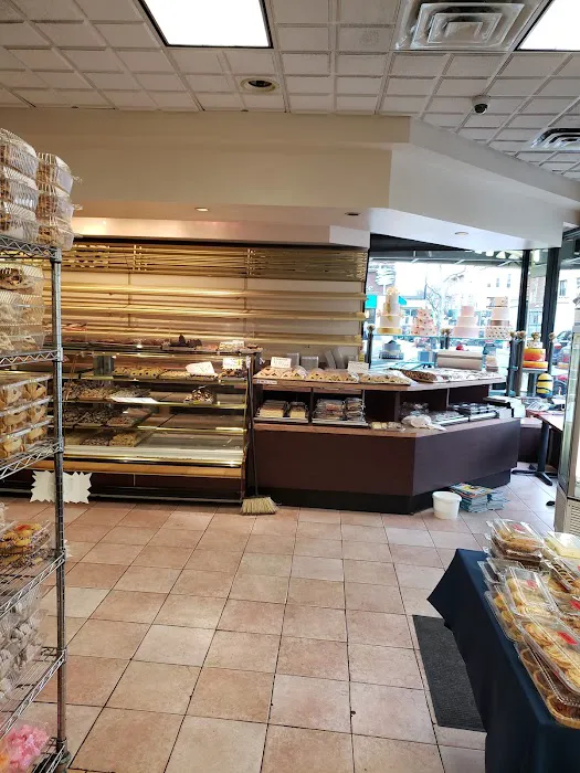 Strauss Bakery Picture 6