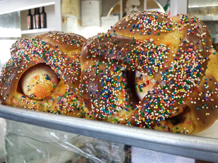 18th Avenue Bakery Picture 7