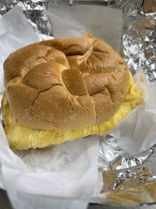 Dale Bagels Picture 5