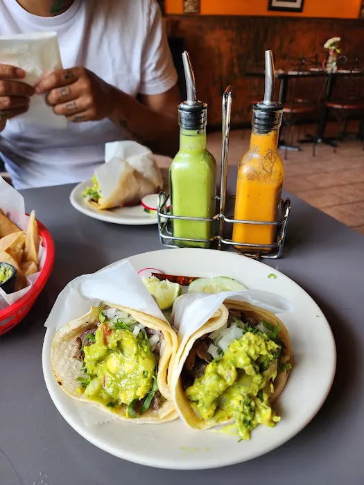 La Cemita Picture 6