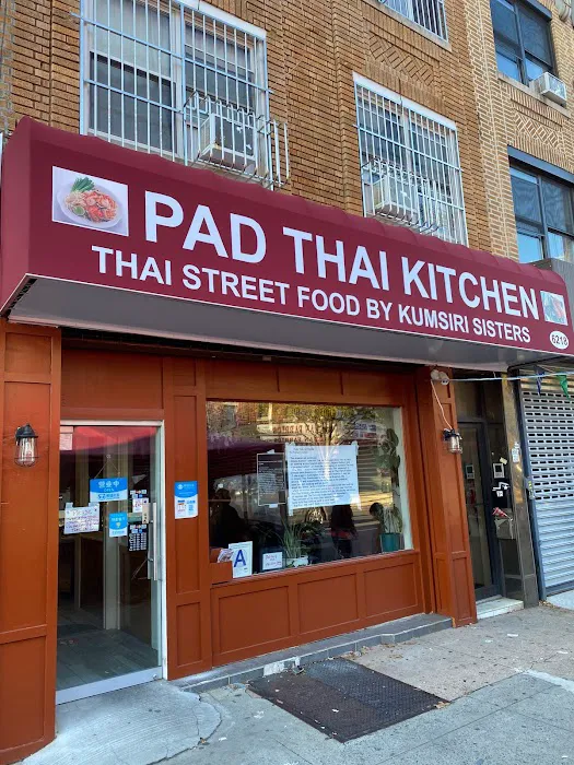 Pad Thai Kitchen Picture 7