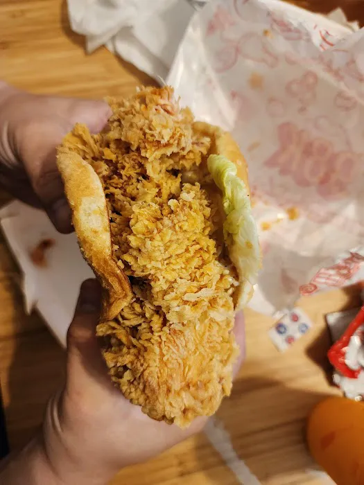 98k chicken & burgers Picture 3
