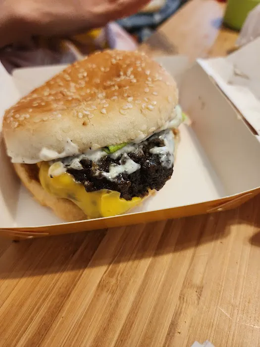 98k chicken & burgers Picture 2