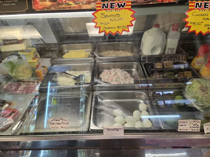 Uncle Richie's Deli Picture 1