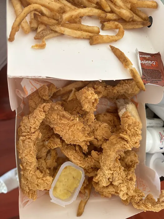 Popeyes Louisiana Kitchen Picture 4