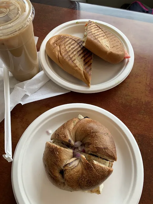 Wrap N' Roll Cafe Picture 4