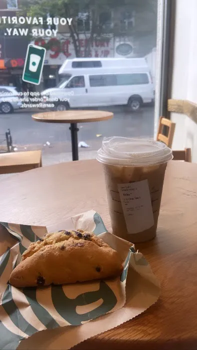 Starbucks Picture 5