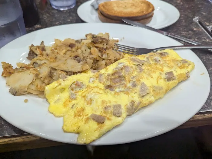 Sunset Park Diner & Donuts Picture 8