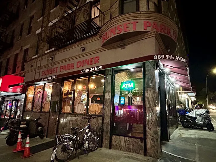 Sunset Park Diner & Donuts Picture 6