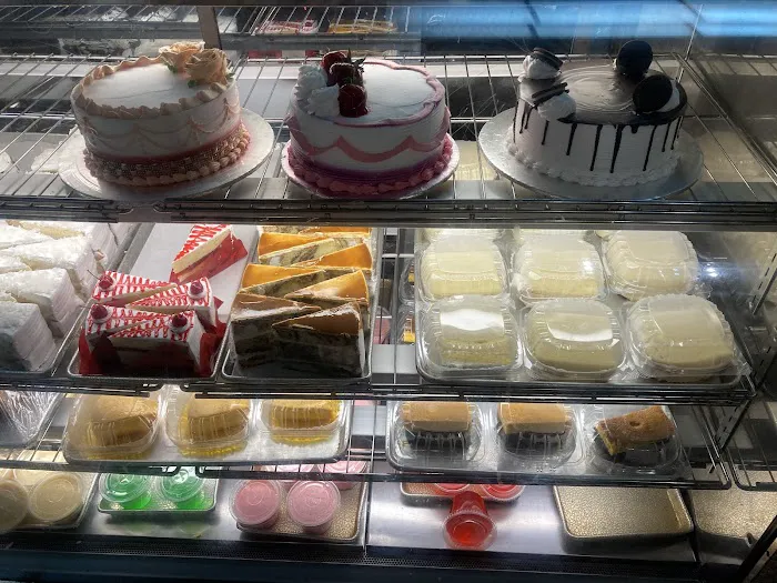 Mis Angelitos Bakery Picture 5