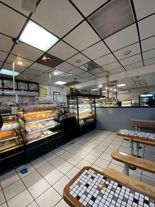 Huahui Bakery Picture 2
