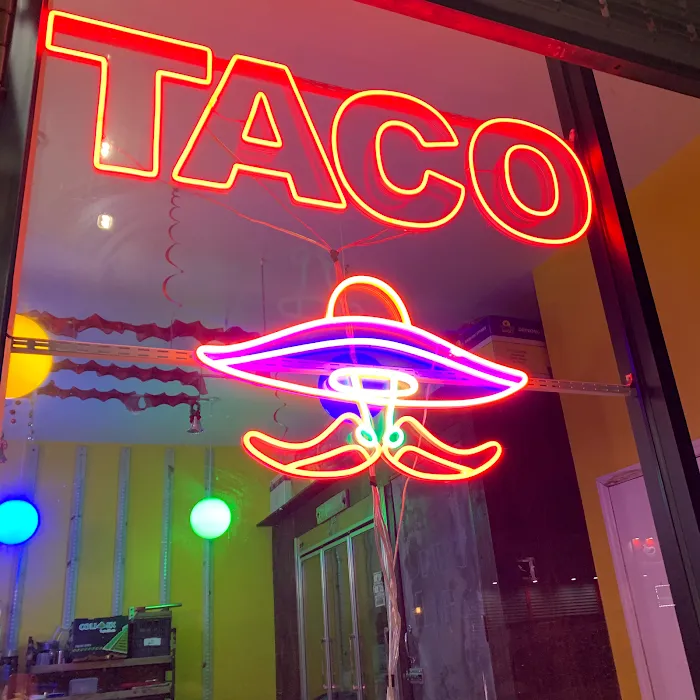 Chilango Taco Picture 10