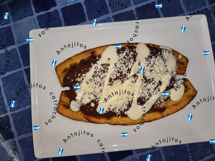 Antojitos Catrachos Picture 2