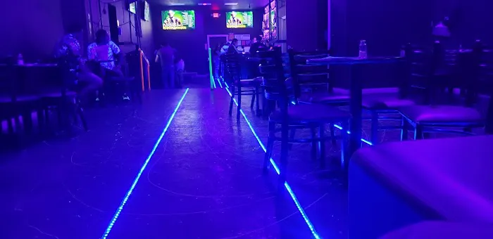 Princess Sports Bar Picture 1