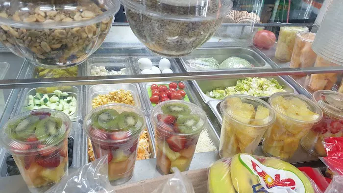 Life Gourmet Deli & Grocery/Dave Picture 1