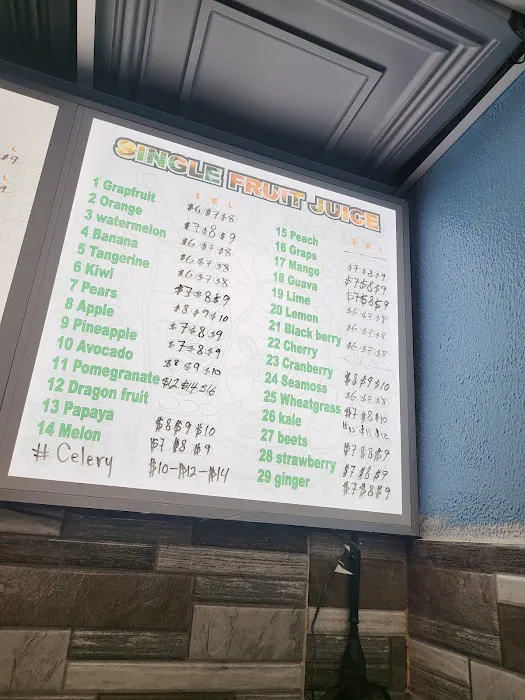 Healthy day juice Bar and smoke shop Picture 3